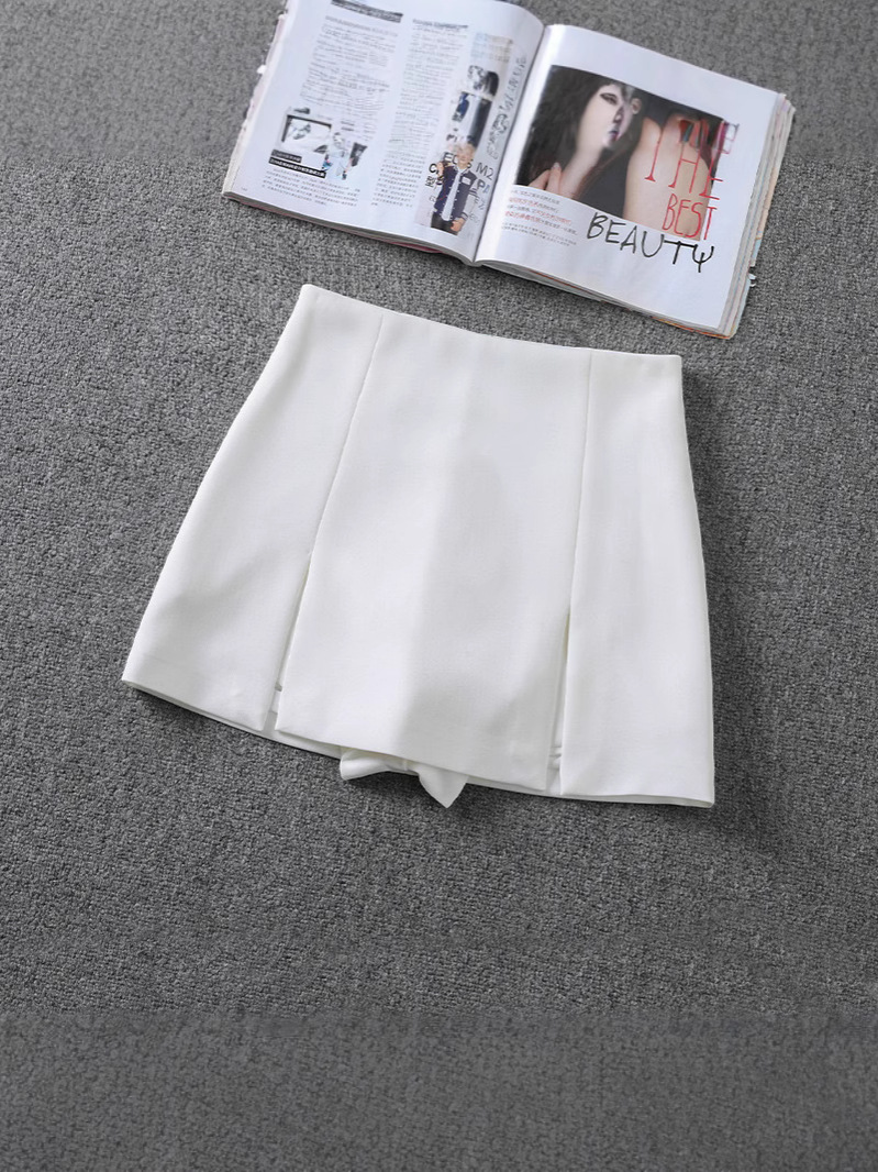 High-Waisted Slit Skirt for Women, New Fashion Versatile Anti-Exposure Black A-Line Short Skirt for Spring and Summer