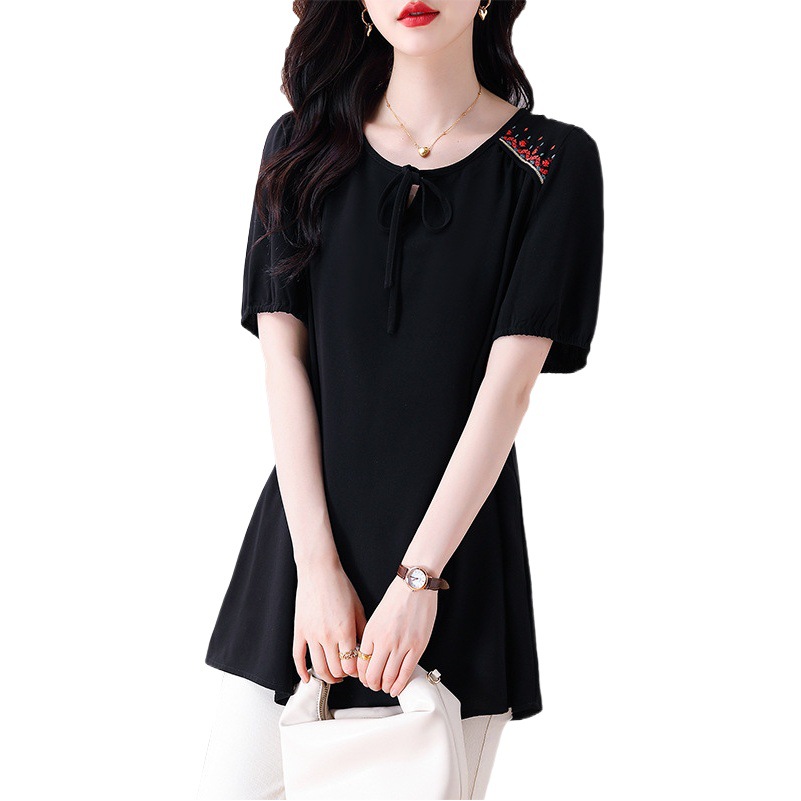 Plus-Size Women's Fashionable Embroidered Chiffon T-Shirt for Chubby Moms, Stylish and Concealing Belly Fat, Eye-Catching Top