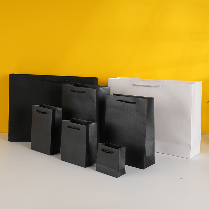 Spot Special Black Cardboard Black Handbag Clothing Store Shopping Paper Bag Gift Tea Bag Jewelry Gift Gift Bag