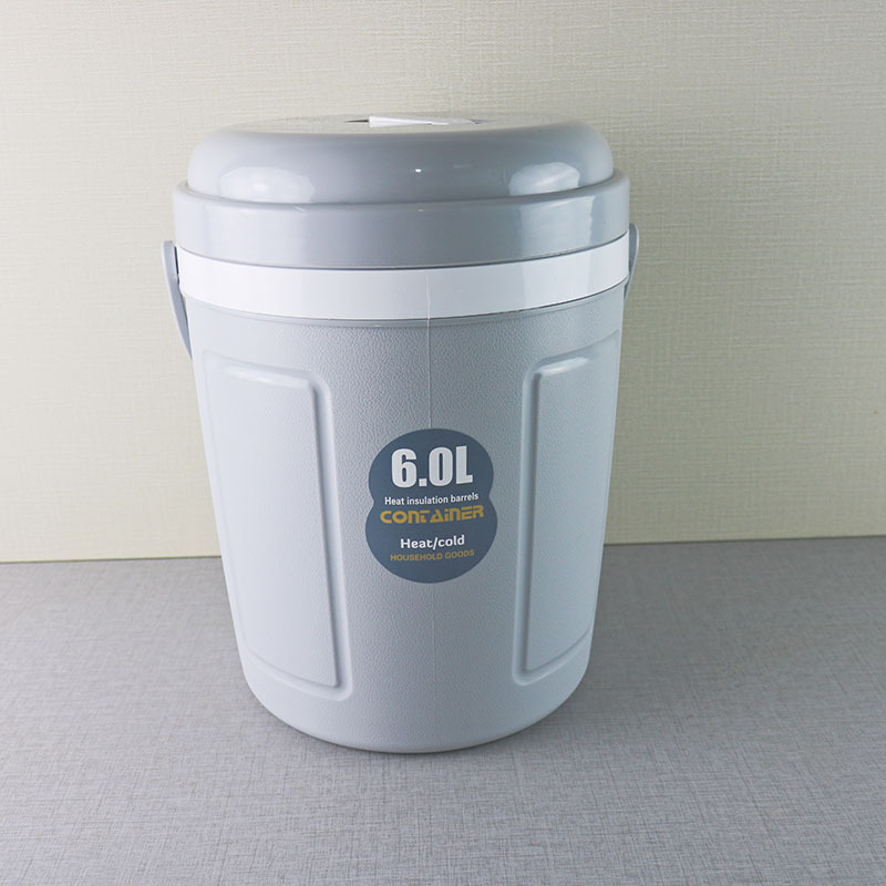 Picture of 2L4.5L6L Plastic Sealed Ice Bucket Incubator Cold Portable Car Refrigerator with Lid Fresh-keeping Box Incubation Bucket