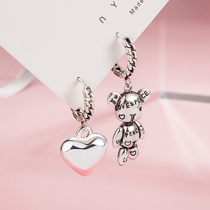 Korean style fashionable asymmetric unique letter earrings women's retro personalized bear lovely earrings earrings creative earrings
