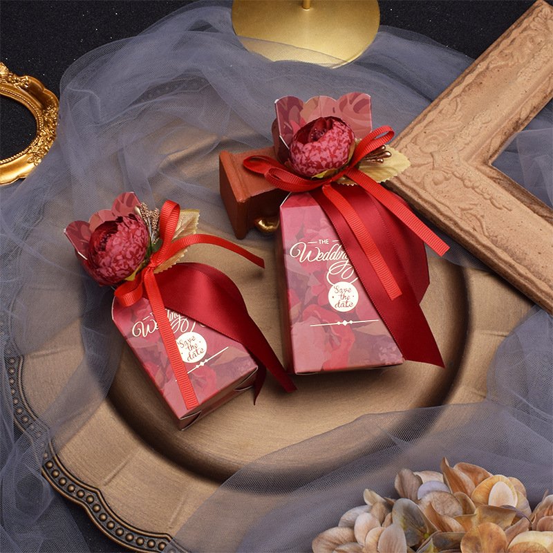Picture of Candy Box Empty Box Special Candy Bag for Wedding Advanced Sense Engagement Gift Candy Box Candy Box Gift Box