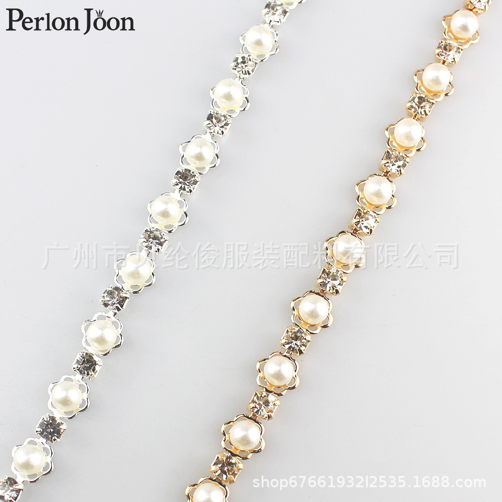 Foreign trade explosions single row gold and silver small pearl diamond chain rose flower holder small pearl code chain children's clothing women's accessories