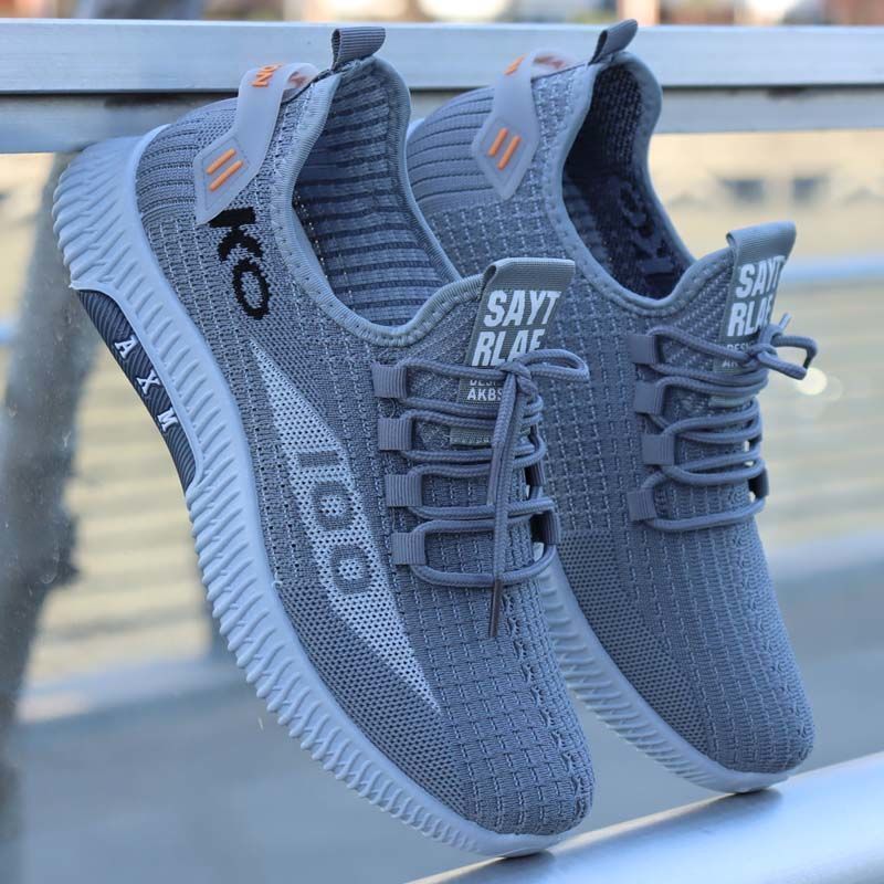 Spring and Summer New Men's Slip-on Mesh Fly-woven Casual sneaker Men's All-match Breathable Soft-soled Lazy Running Shoes