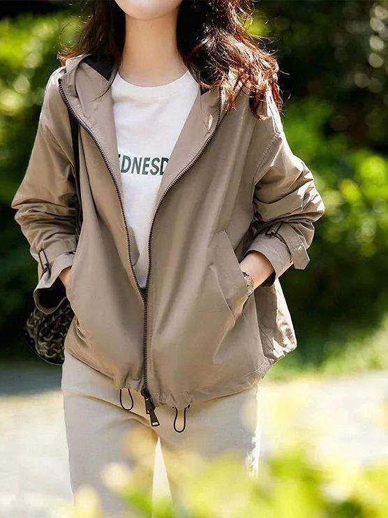 Picture of Korean Style Fashionable Hooded Zipper Trench Coat Women's 2023 Spring New Loose Elegant Short Jacket Trendy