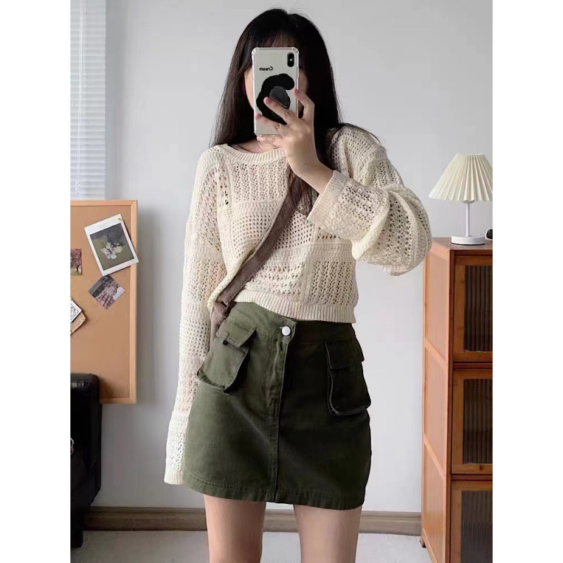 Picture of Korean-style Hollow Crochet Knitted Round Neck Short Top Small Blouse Sunscreen Pullover Air-conditioning Shirt