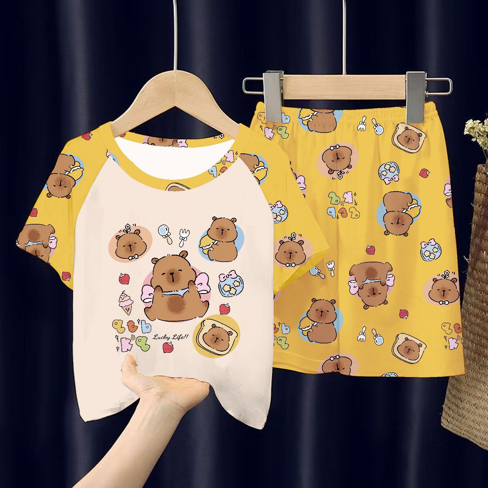 Picture of Wholesale Summer Children's Pajamas Cartoon Girls Short-Sleeved Shorts Thin Boys Casual Middle and Large Children's Suits Home Clothes