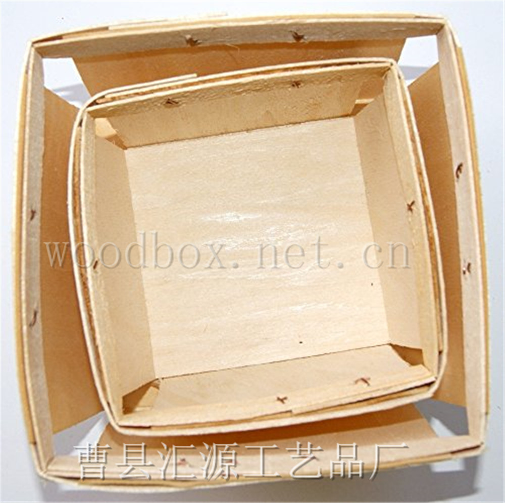 Picture of European, American, Japanese and Korean small wooden basket wooden basket Mini Fruit Grape Tomato Cherry strawberry wooden box