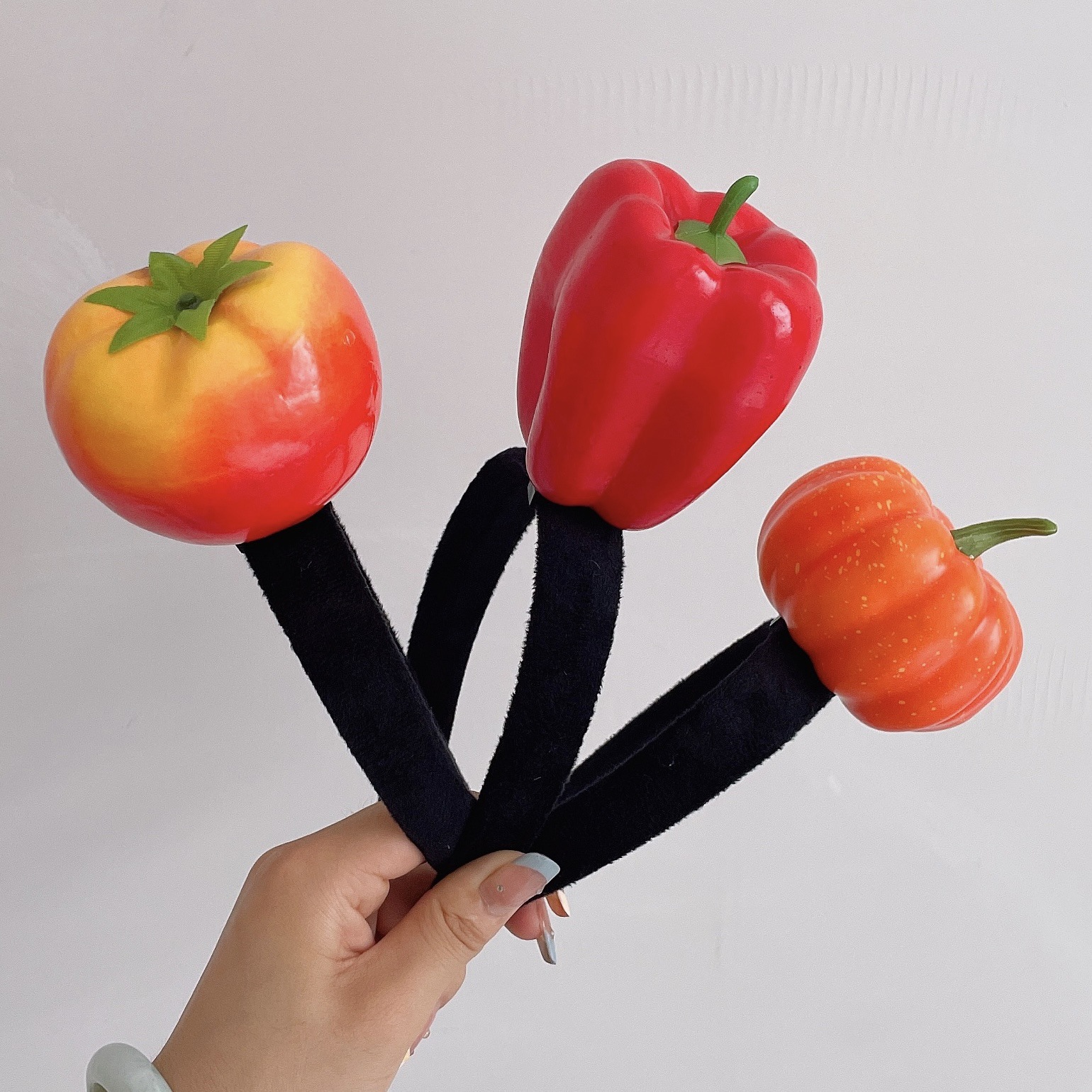 Picture of Haiyue Jewelry Three-dimensional Vegetable Hairband Creative Original Personality Funny Radish Pepper Eggplant Green Vegetable Headband Women's Hair