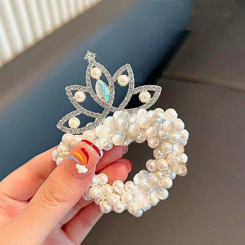 Picture of Crown headdress children's little princess headband 2023 Korean style new bead flower little girl hair tie balls