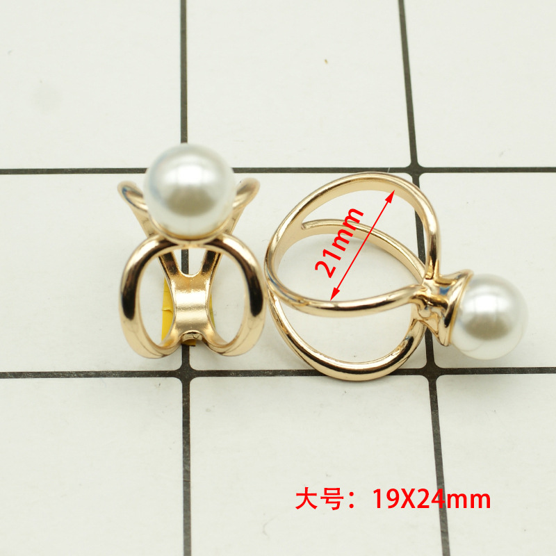 Picture of South Korea multi-functional scarf buckle high-grade Pearl fashion new Camellia windbreaker belt buckle high-end jewelry wholesale