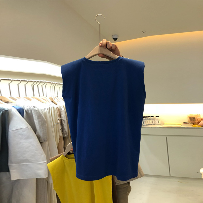 Picture of White Sleeveless T-Shirt for Women Loose 2025 Summer New Fashion Black Vest T-Shirt Student Top Outer Wear Ins