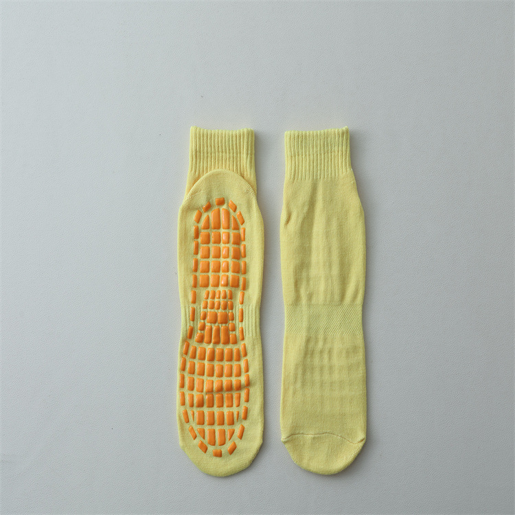 Picture of Factory wholesale trampoline socks dispensing non-slip socks floor socks children's playground early education adult yoga socks