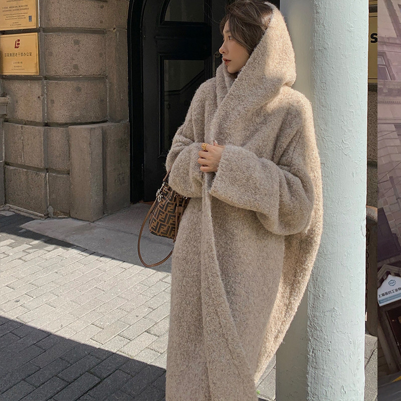 Korean Knitted Cardigan Women's Autumn and Winter Korean Style Loose Design Sense Mid-length Elegant Lazy Style Sweater Coat