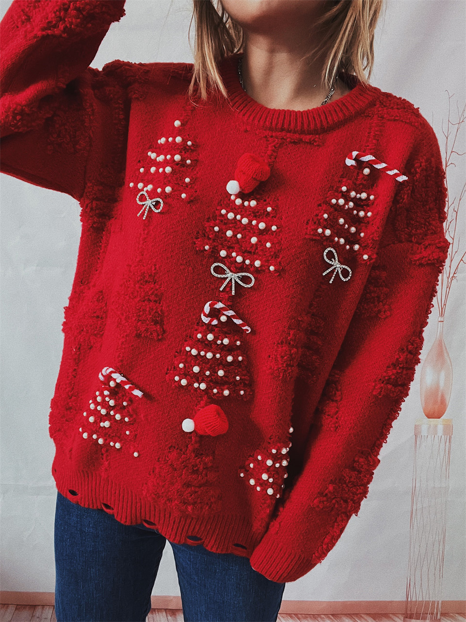 Picture of European and American cross-border Amazon Handmade Pearl Christmas theme sweater three-dimensional decoration New Year holiday sweater pullover