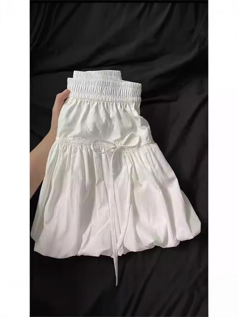 25 Niche Design Bow-Knot Skirt for Women in Summer, Small High-Waisted Slimming Look A-Line Puffy Short Skirt