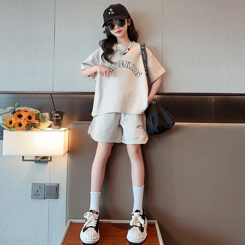 Girls' summer suit 2023 new western style short-sleeved children's clothing summer clothes girls' fashionable middle and big Children suit