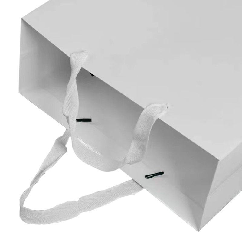 Spot pure white paper bag clothing store handbag clothes gift bag gift bag gift bag printing LOGO
