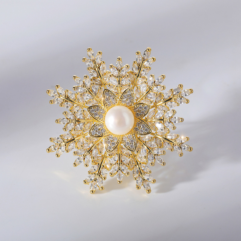 Picture of Qianyu Silver Japanese and Korean classic copper zircon gold-plated Snowflake Brooch pendant sweater chain dual-use live broadcast jewelry supply
