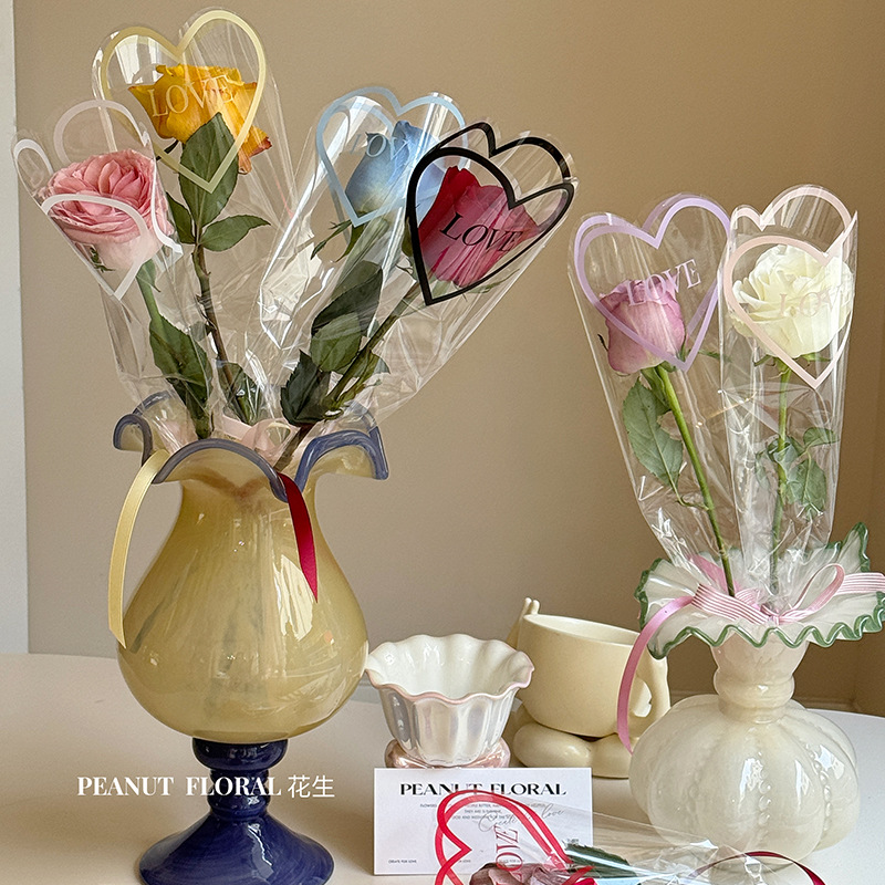 Ocean Heart bouquet packaging bag wholesale 520 transparent waterproof flower bag Valentine's Day single bouquet packaging bag
