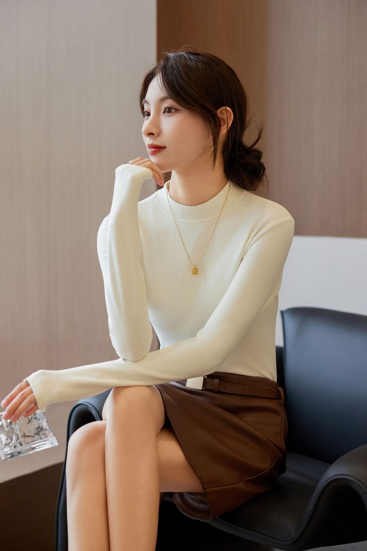 Picture of Half-high collar double-sided velvet autumn and winter bottoming shirt women's warm slim-fit inner long-sleeve top small stand collar autumn and winter women's clothing