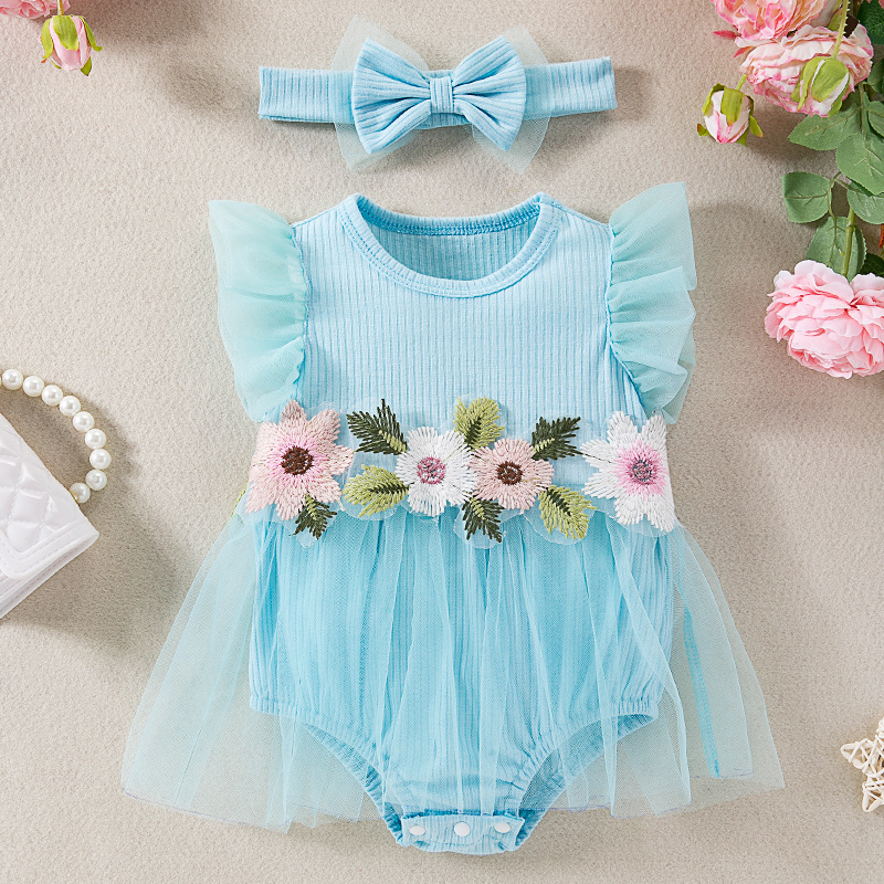 Picture of Factory Direct supply new baby girl mesh romper dress Western style cute small flower flying sleeve jumpsuit hair accessories suit