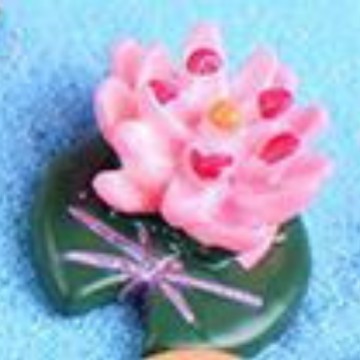 Picture of Micro-Landscape Simulation size red koi fish tank Ocean Beach landscaping resin creative decorations accessories small ornaments
