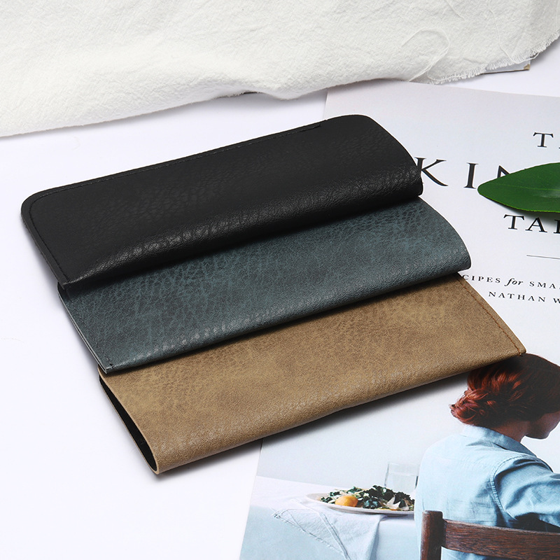 Picture of Hot Selling New Glasses Case Soft Leather Glasses Bag Reading Glasses Leather Bag Waterproof Leather Case Affordable Direct Sales Wholesale Logo