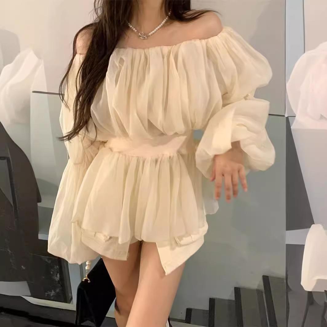 Fashionable French One-Shoulder Women's Spring and Autum 2025 Korean Style Casual Western-Style Shirt Pleated Puff Sleeve Top Trendy