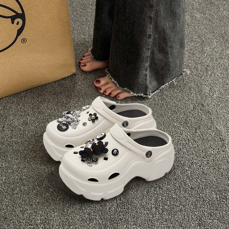 Picture of Thick-Soled Croc Shoes Women's 2025 New Summer Eva Anti-Slip Heightening Heel Beach Sandals Slippers Women's Summer Outerwear