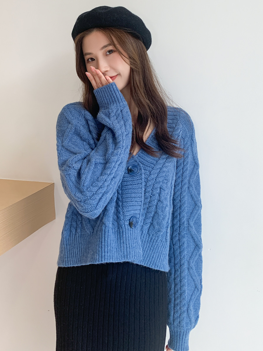 Autumn and Winter New Korean Style Lazy Style Loose Short Knitted Cardigan Top Casual Pure Color Twist Sweater Jacket for Women