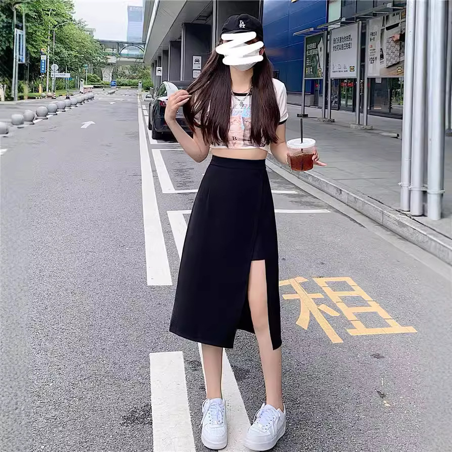 2-Slit Midi Skirt, New Summer Style, Versatile High-Waisted Slimming Mid-Length Black High-Waisted A-Line Skirt with Anti-Exposure Feature