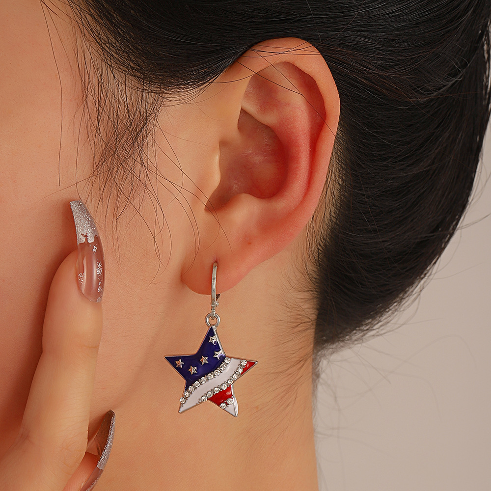 Picture of European and American Ins American Independence Day Series Necklace suit Fashion Simple Diamond-encrusted Wings Love Pendant Clavicle Chain
