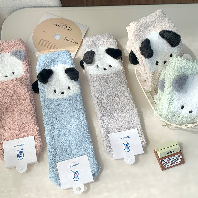 Non-lint coral fleece socks for women winter thickened warm mid-calf socks cute puppy socks sleeping floor socks wholesale