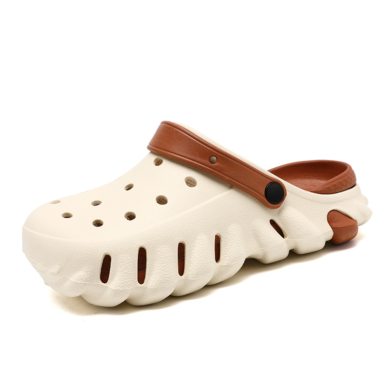 New Soft-soled Hole Shoes Summer Outer Wear Sandals Thick-soled Double-color Shoe Spotty Garden Shoes Lightweight Couple's Beach Shoes