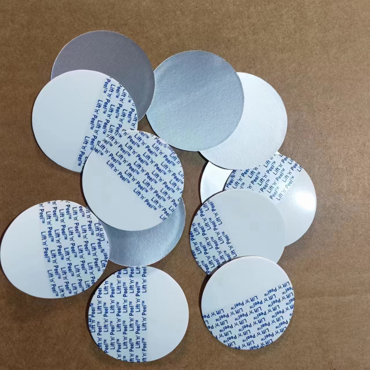 Picture of Half-Pull Ear Electromagnetic Induction Aluminum Foil Gasket Sealing Film Easy to Tear and Easy to Remove Bottle Cap Sealing Gasket Pressure Sensitive Gasket
