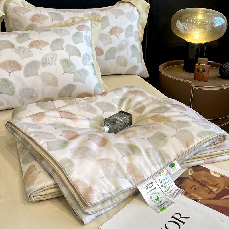 Picture of Class A 60S Tencel Summer Quilt Four-piece Lyocell Fiber Summer Quilt Machine Washable Air-conditioning Quilt Summer Thin Quilt