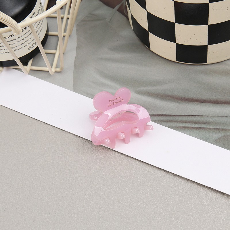 Picture of Tulip Cherry Grab Clip Premium 2024 New Maillard Grab Clip Cute Dalmatian Shark Clip Hair Accessories