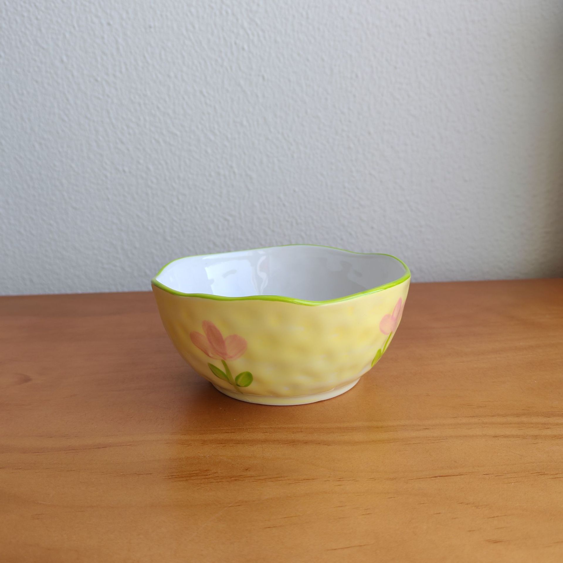 Picture of 5inch Ceramic Bowl Underglaze Color Hand-Painted Cute Fruit Bowl Dessert Bowl Restaurant Home Bowl Export to Russia