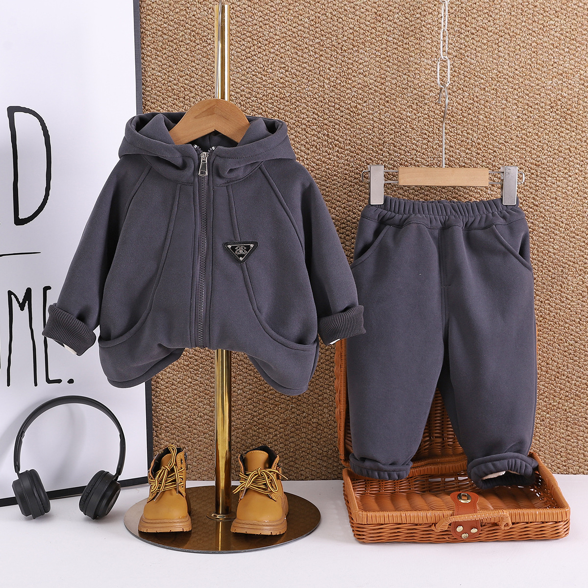 Winter Thickened Boy Baby Casual Simple 2024 Solid Color Baby Clothing Handsome New Personality Two-piece Set