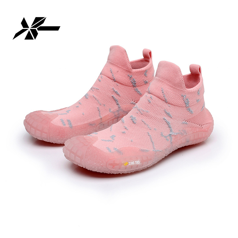 Picture of Beach Shoes Xingtuo Multifunctional Outdoor Sports Shoes Swimming Yoga Casual River Tracing Shoes Adult Men and Women Diving Shoes