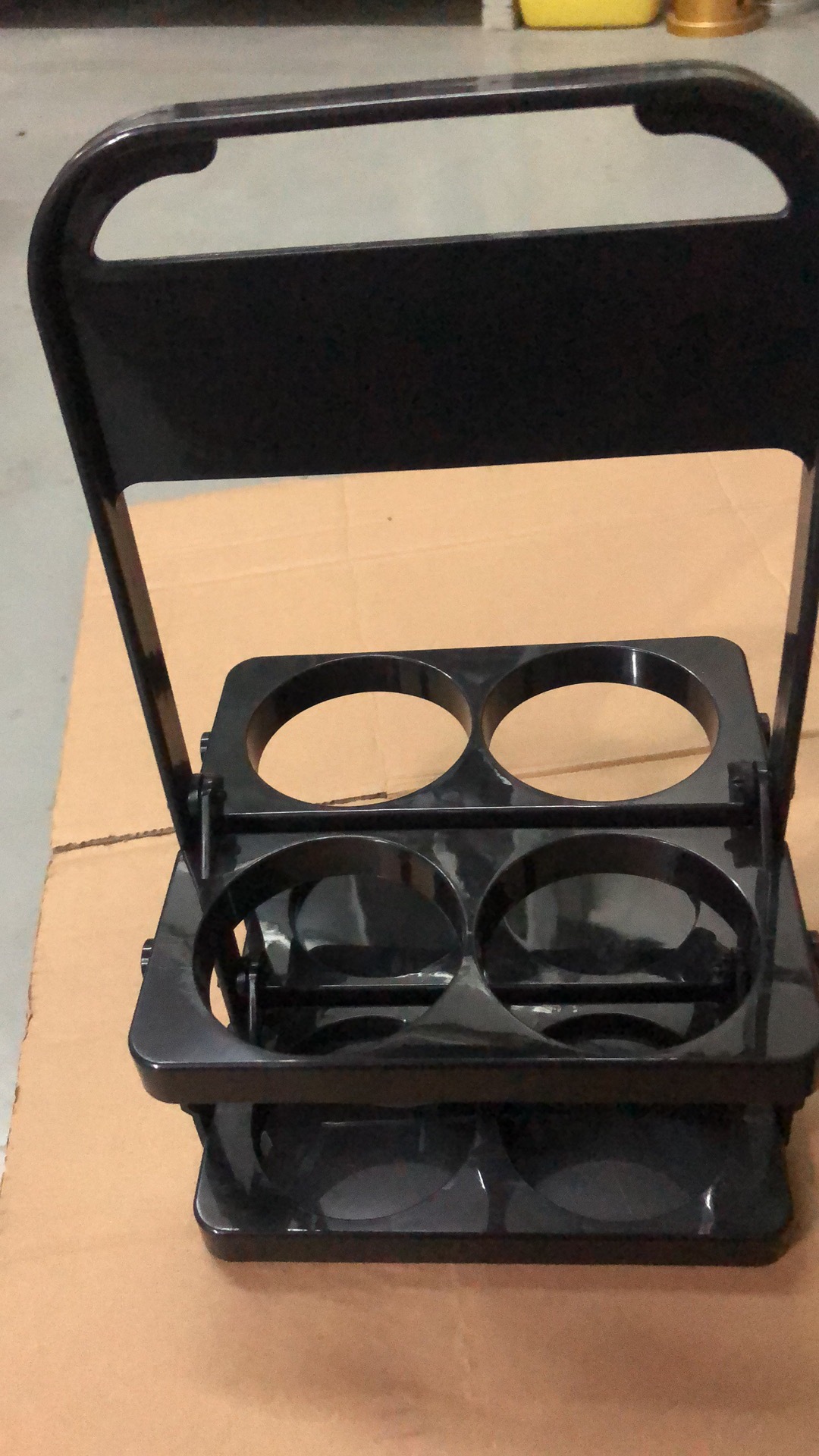 Picture of Wholesale beer plastic basket carrying blue foldable wine rack KTV6 bottle carrying frame red wine basket cup holder
