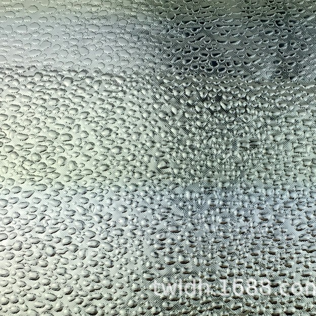 Picture of Shenzhen Aluminum Foil Composite Materials Supply Non-Woven Composite Aluminum Film Materials (Image) Antibacterial and Radiation-Proof Tents and Clothing