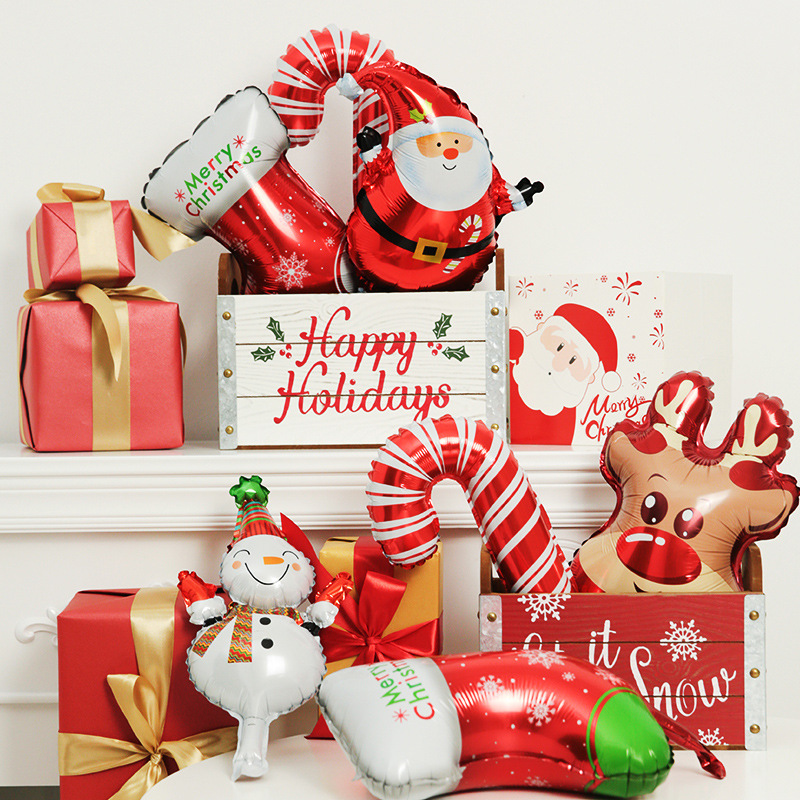 Christmas cartoon aluminum balloon elk Santa Claus inflatable ball Christmas Eve decoration material factory wholesale