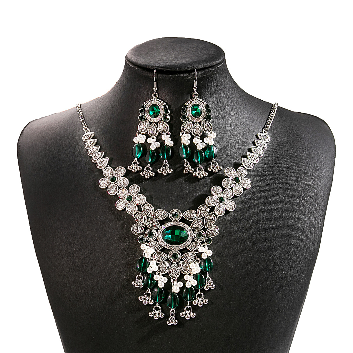 Picture of European and American Luxury Flower Jewelry suit Retro Tassel Round Gem Necklace Geometric Water Drops Square Earrings for Women
