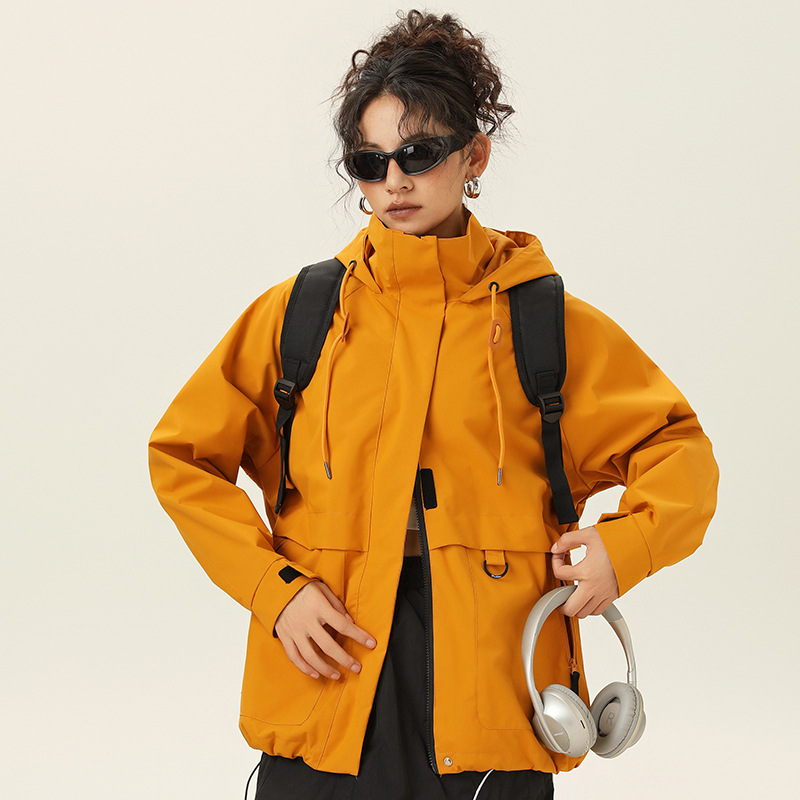 Picture of The Story of Rose Liu Yifei Huang Yimei with Light and Thin Three-in-One Outdoor Workwear Jacket Women's Mountaineering Jacket