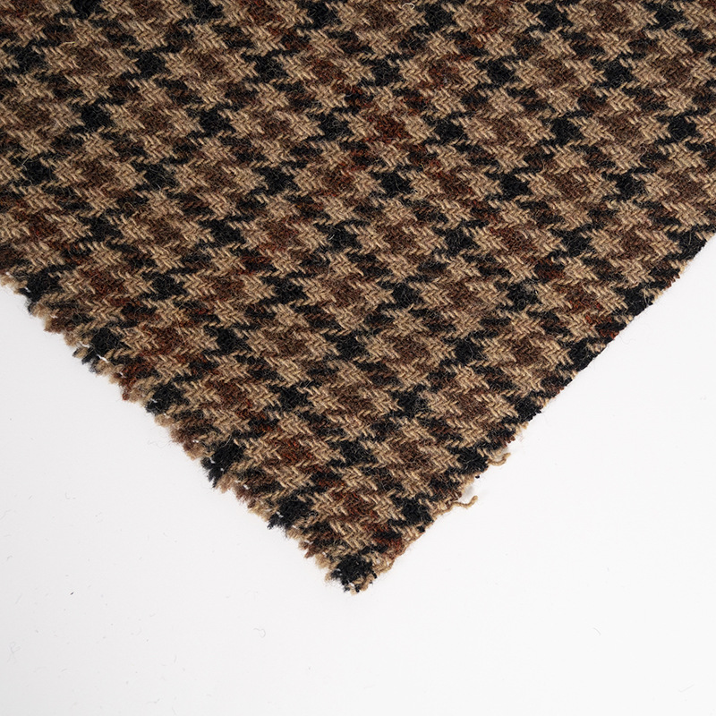 Picture of Manufacturer Full Wool Houndstooth Woolen Fabric 500G/M Outwear Outwear Autumn and Winter Classic Wool Fabric Export Wholesale