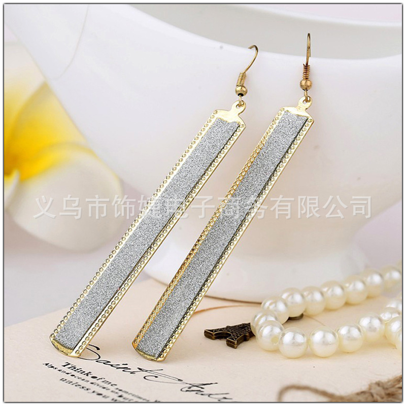 Picture of European and American Fashion Minimalist Nightclub Punk Style Geometric Frosted Strip Shape Earrings Accessories Gifts