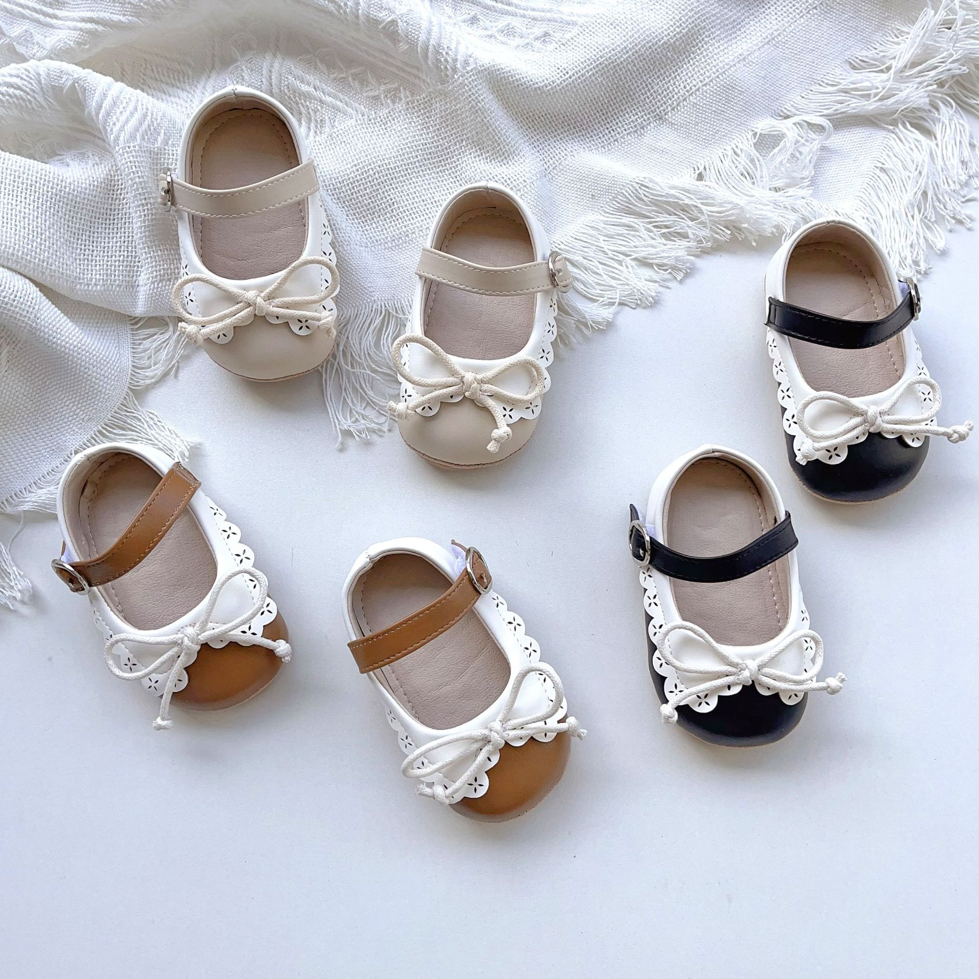 Baby Girl Shoes Princess Children's Soft-Soled Shoes Summer New Velcro Outing Children's Versatile Leather Shoes