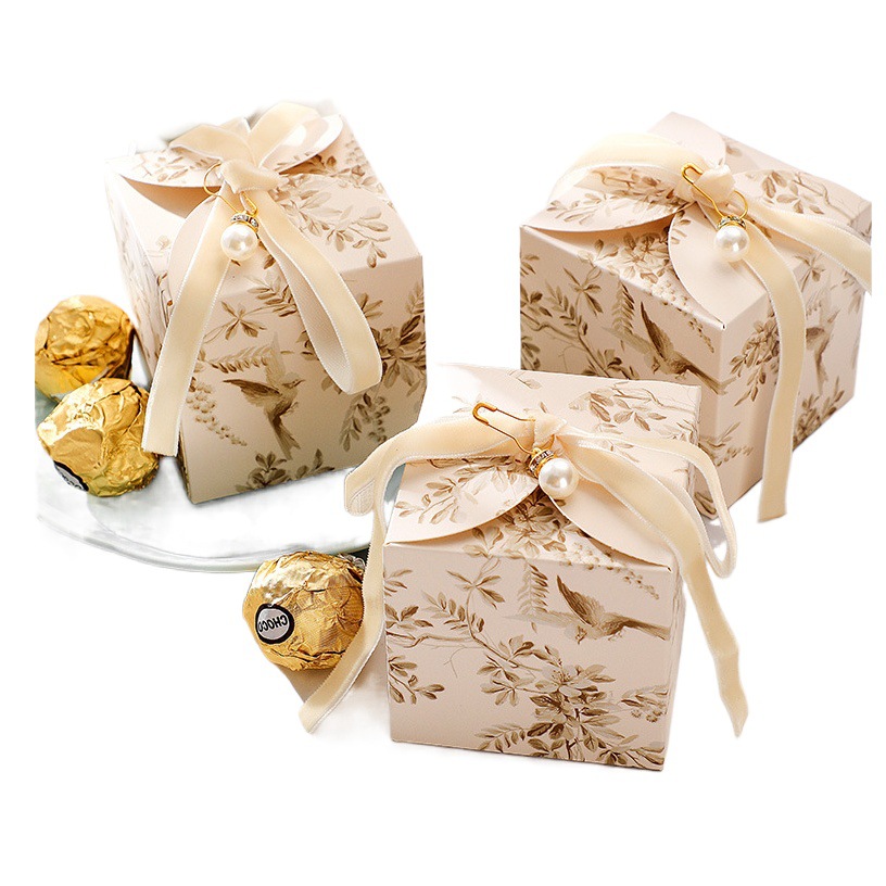 Flower and Bird Candy Box Wedding Candy Box Simple Candy Bag Portable Accompanying Gift Box Wedding Candy Box